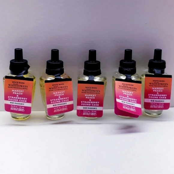 MARKET PEACH & STRAWBERRY POUND CAKE Wallflowers Fragrance Refill(5 pack) - Picture 3 of 4